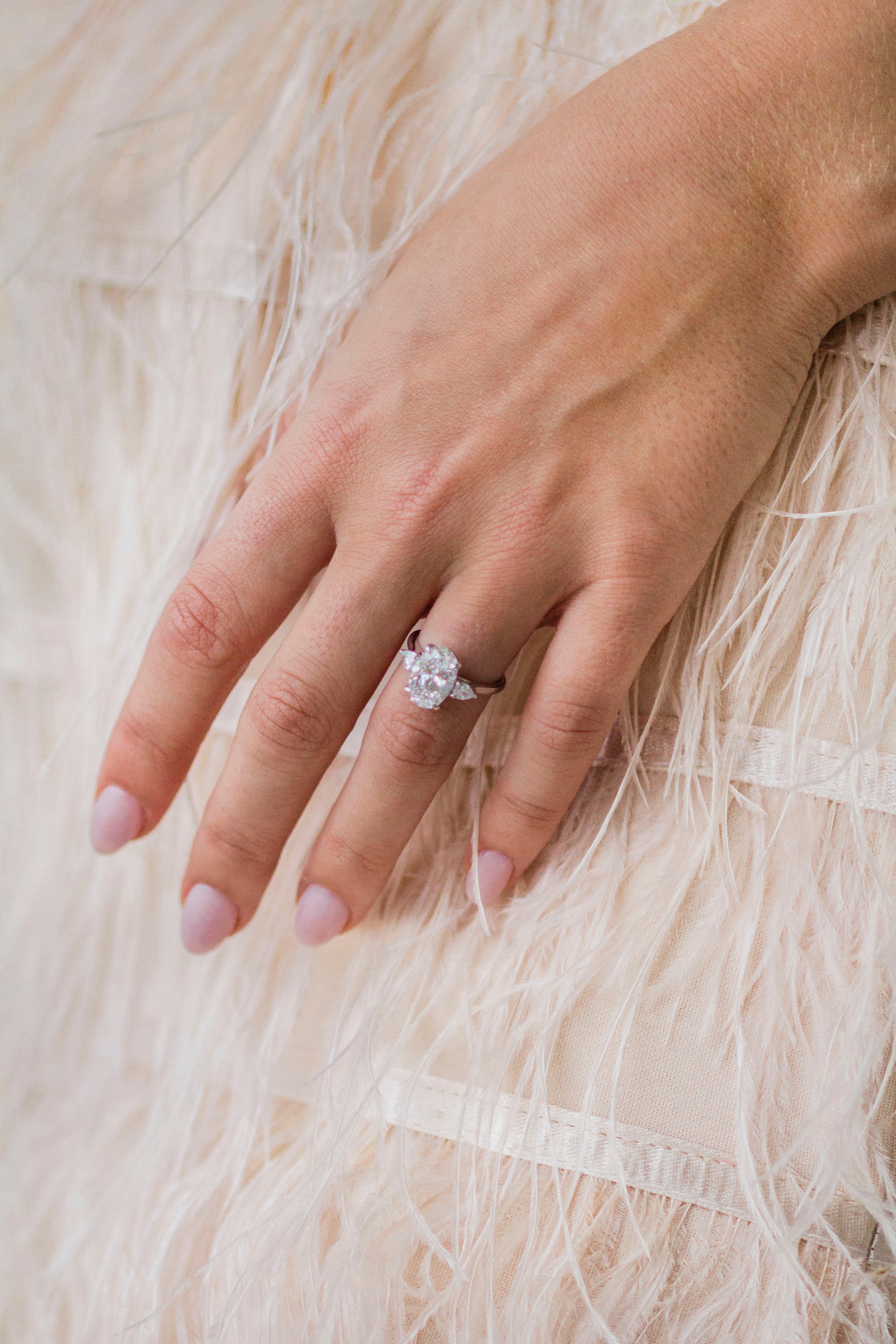 The Anastasia Ring (2.6 Carat) - Image 11