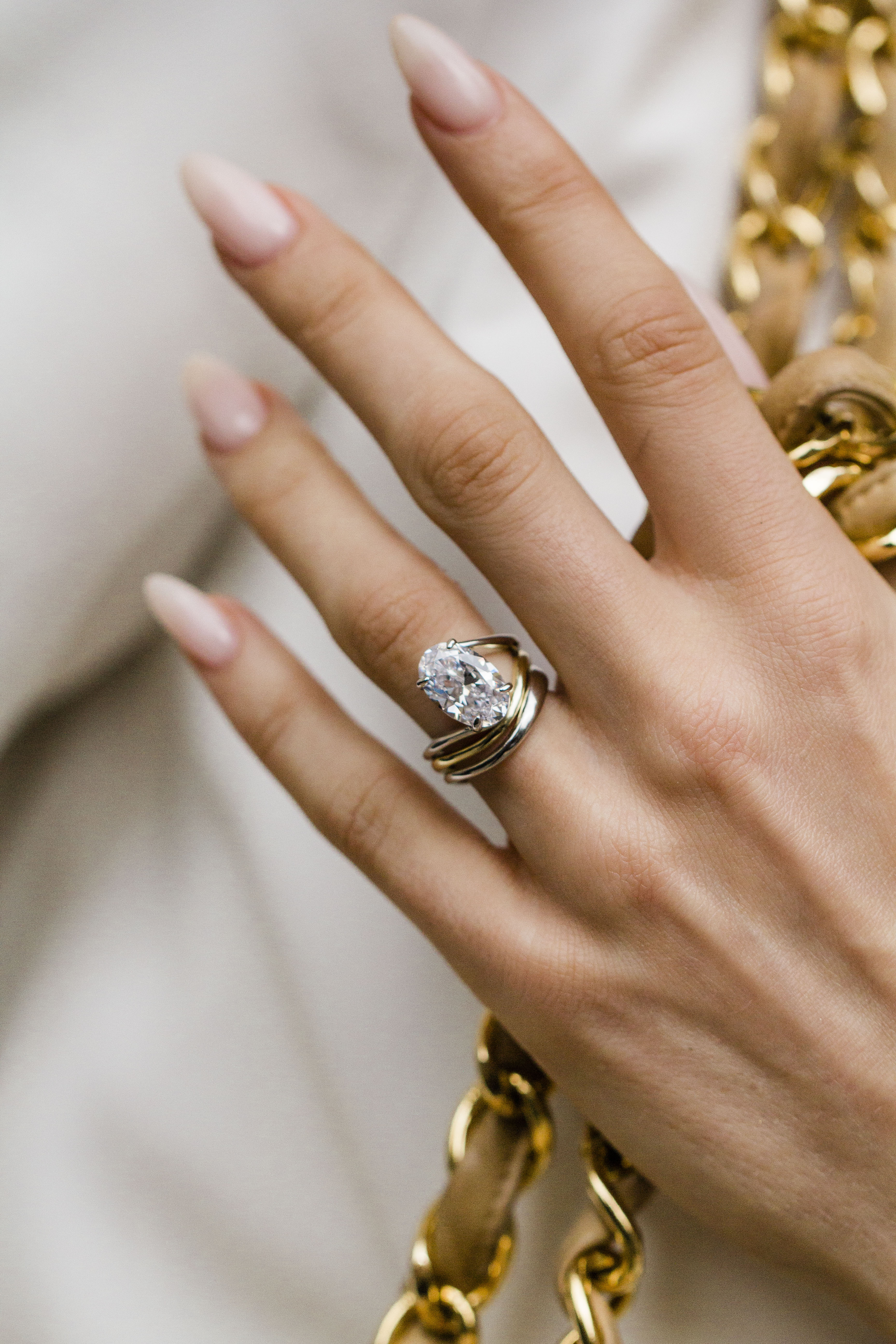 The Arden Ring (4.9 Carat) - Image 7