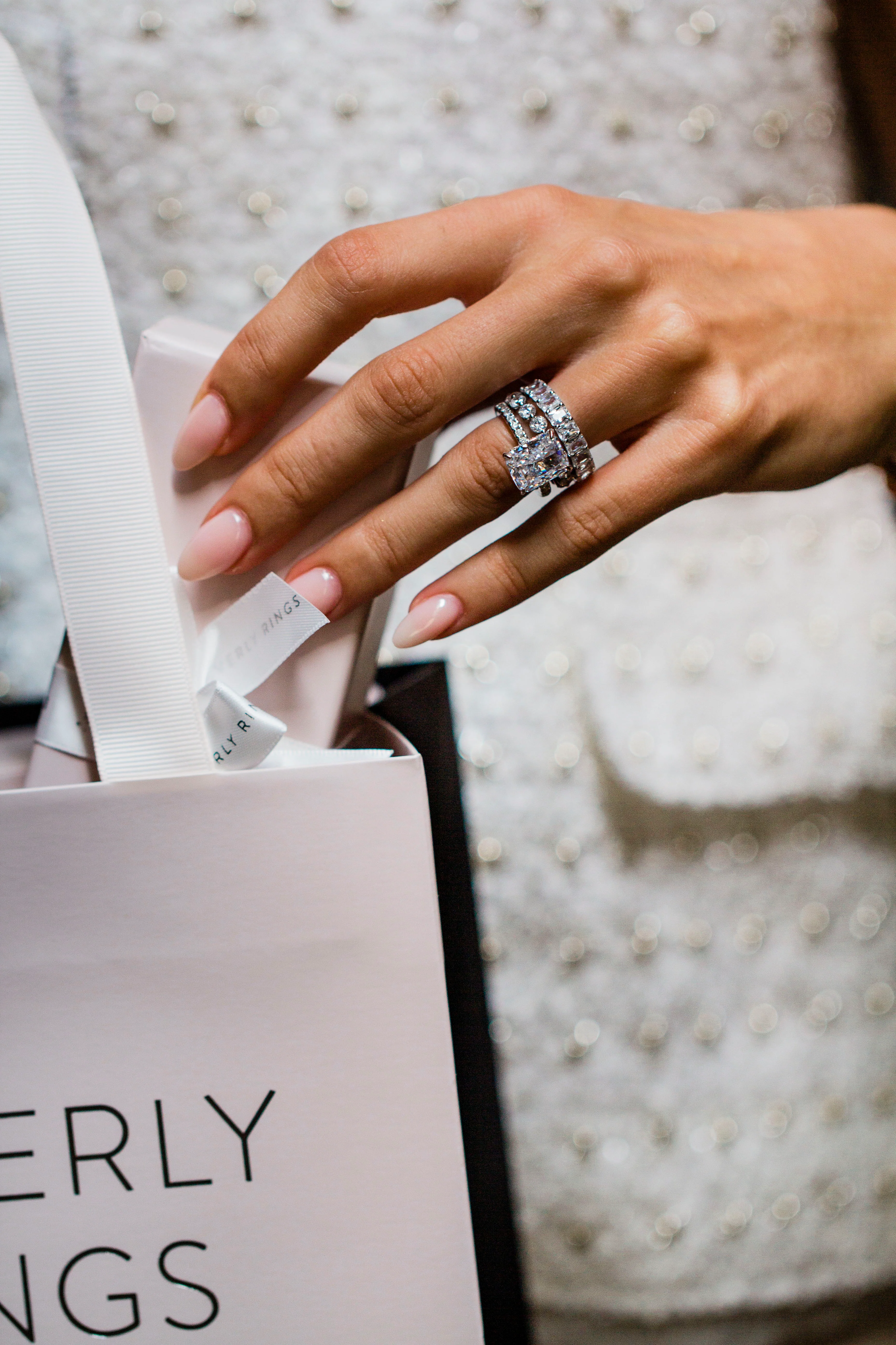 The Capri Ring (4 Carat) - Image 6