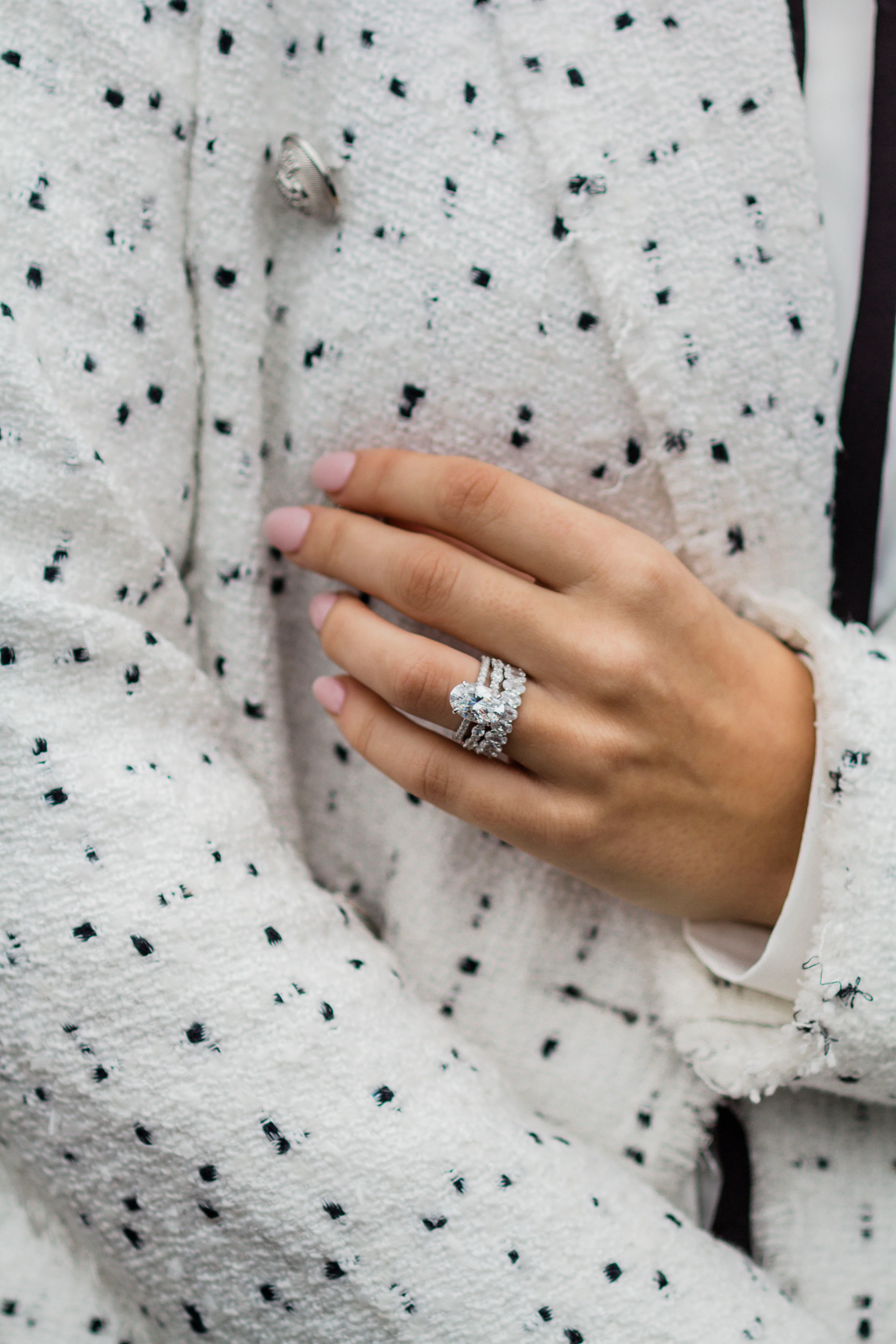 The Ella Band (2 Carat) - Image 5