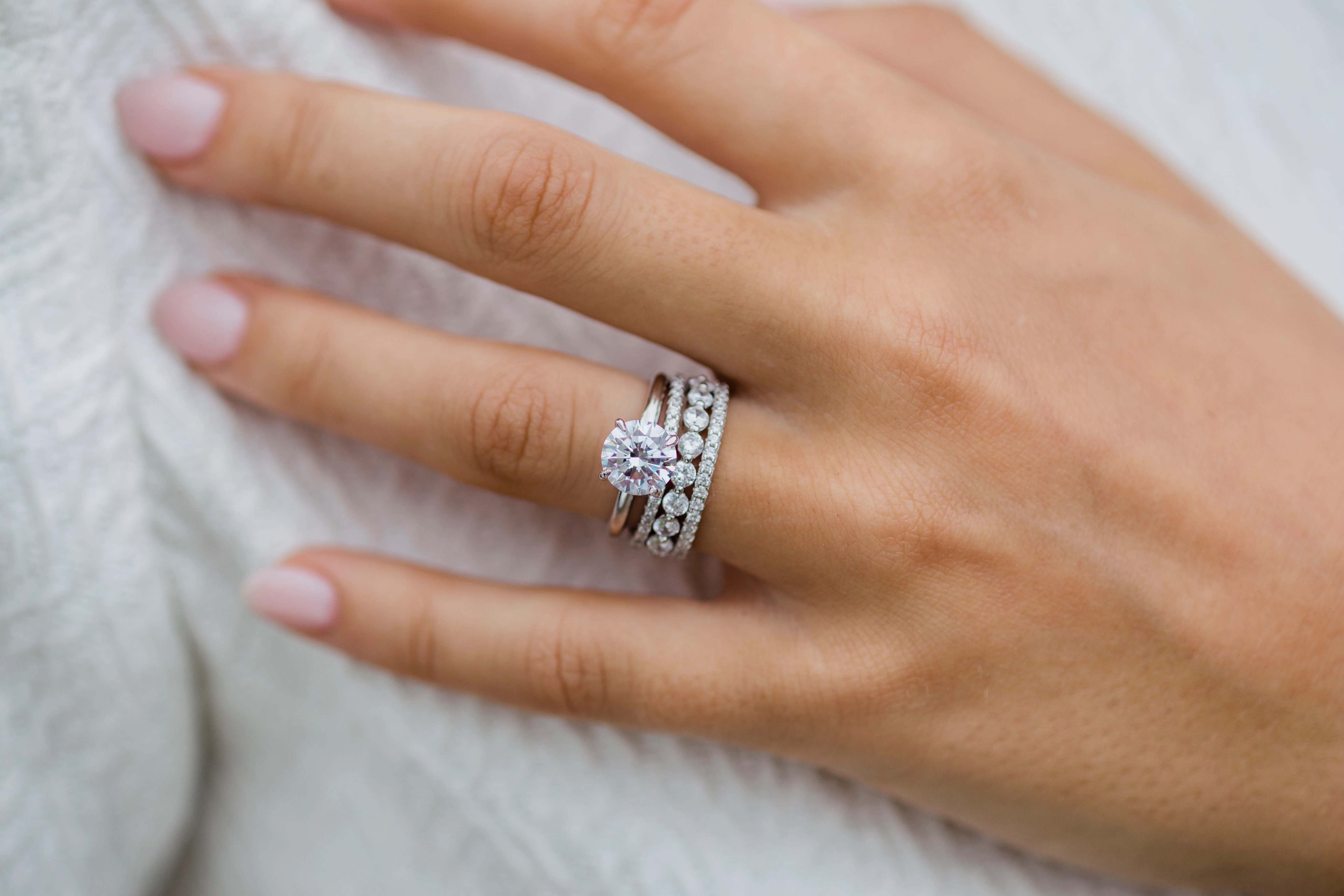 The Emmy Ring (2 Carat) - Image 3