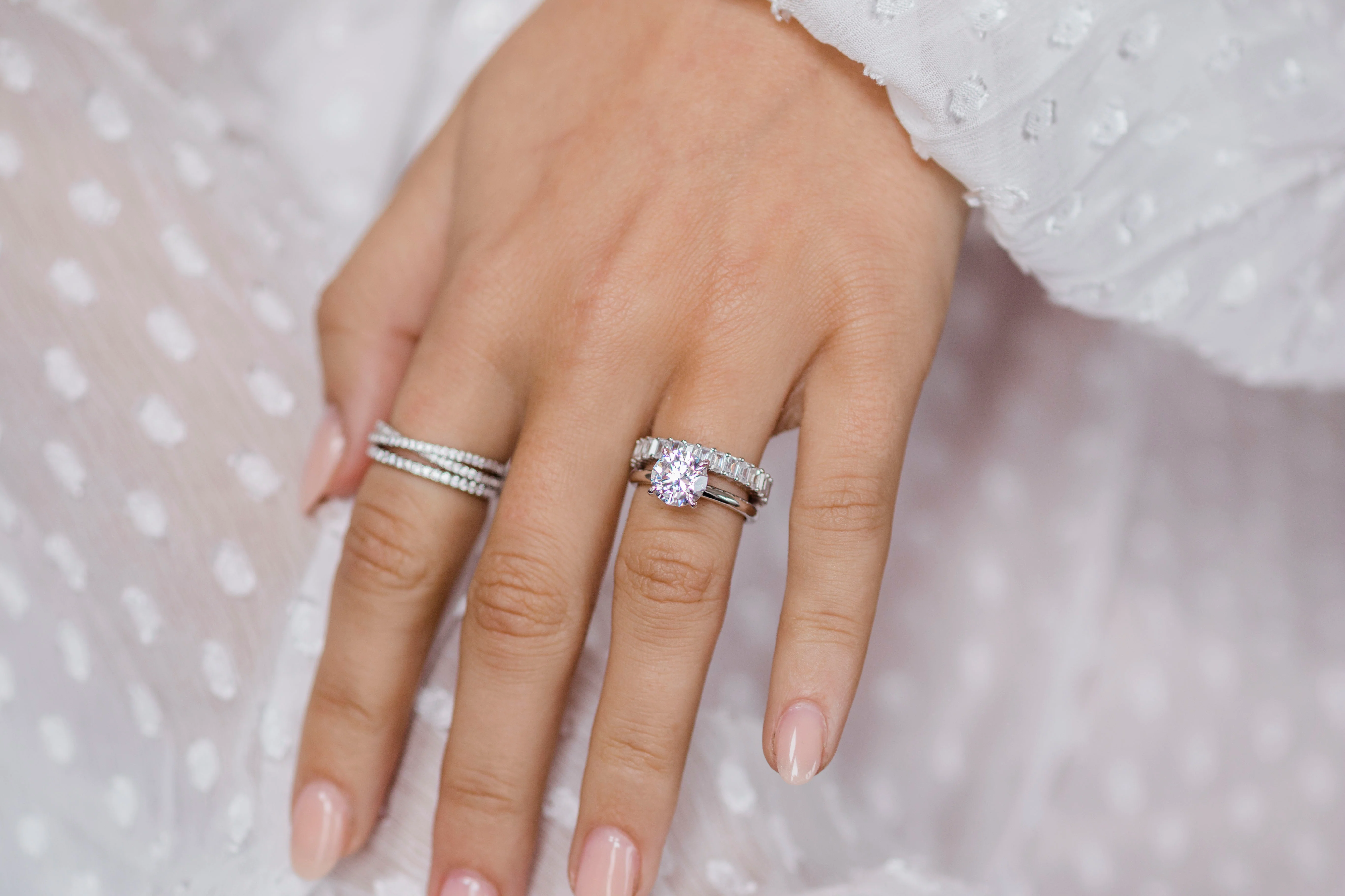 The Emmy Ring (2 Carat) - Image 6