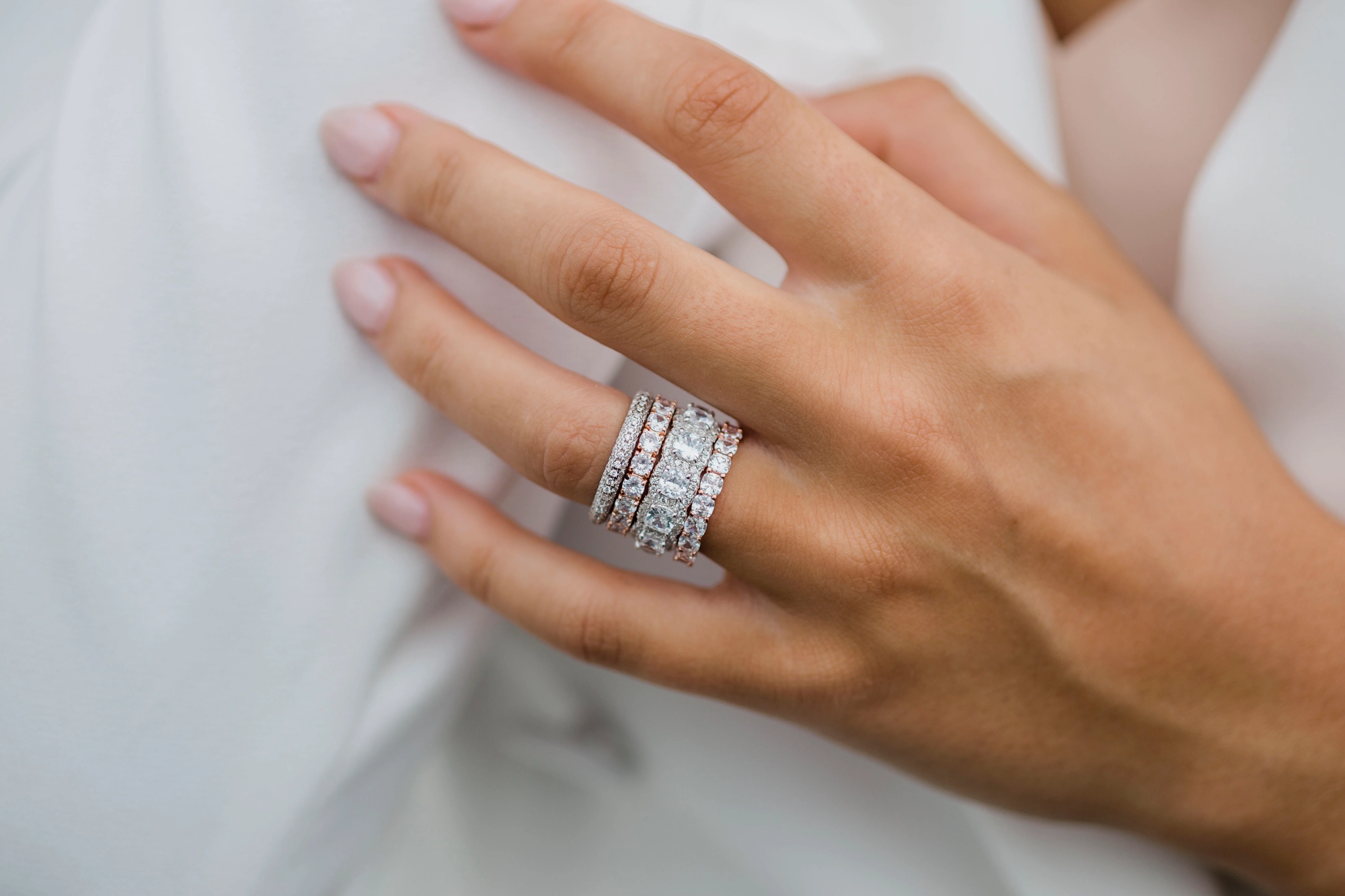 The Etta Band (2 Carat) - Image 15