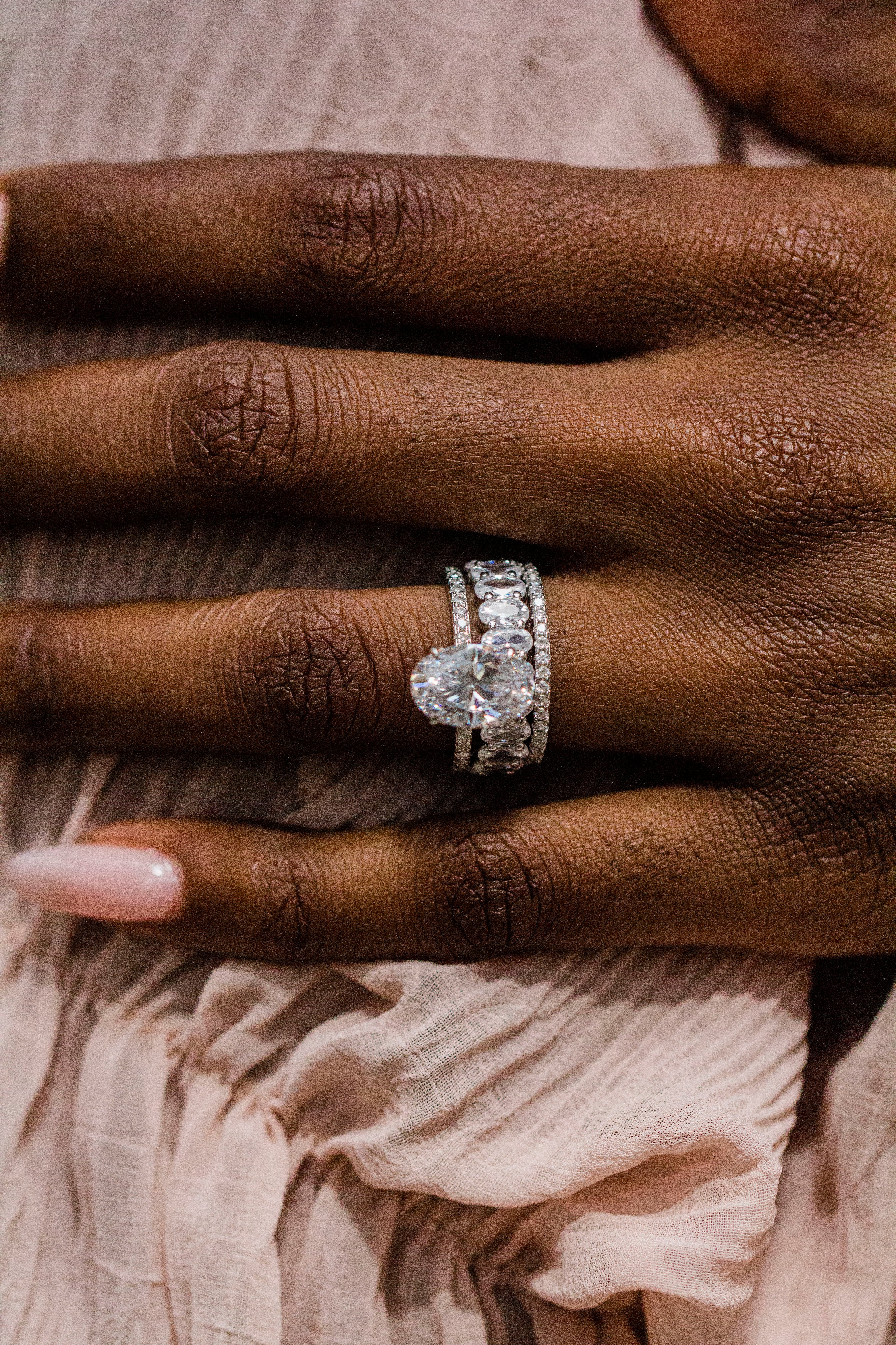 The Lively Ring (4.7 Carat) - Image 5