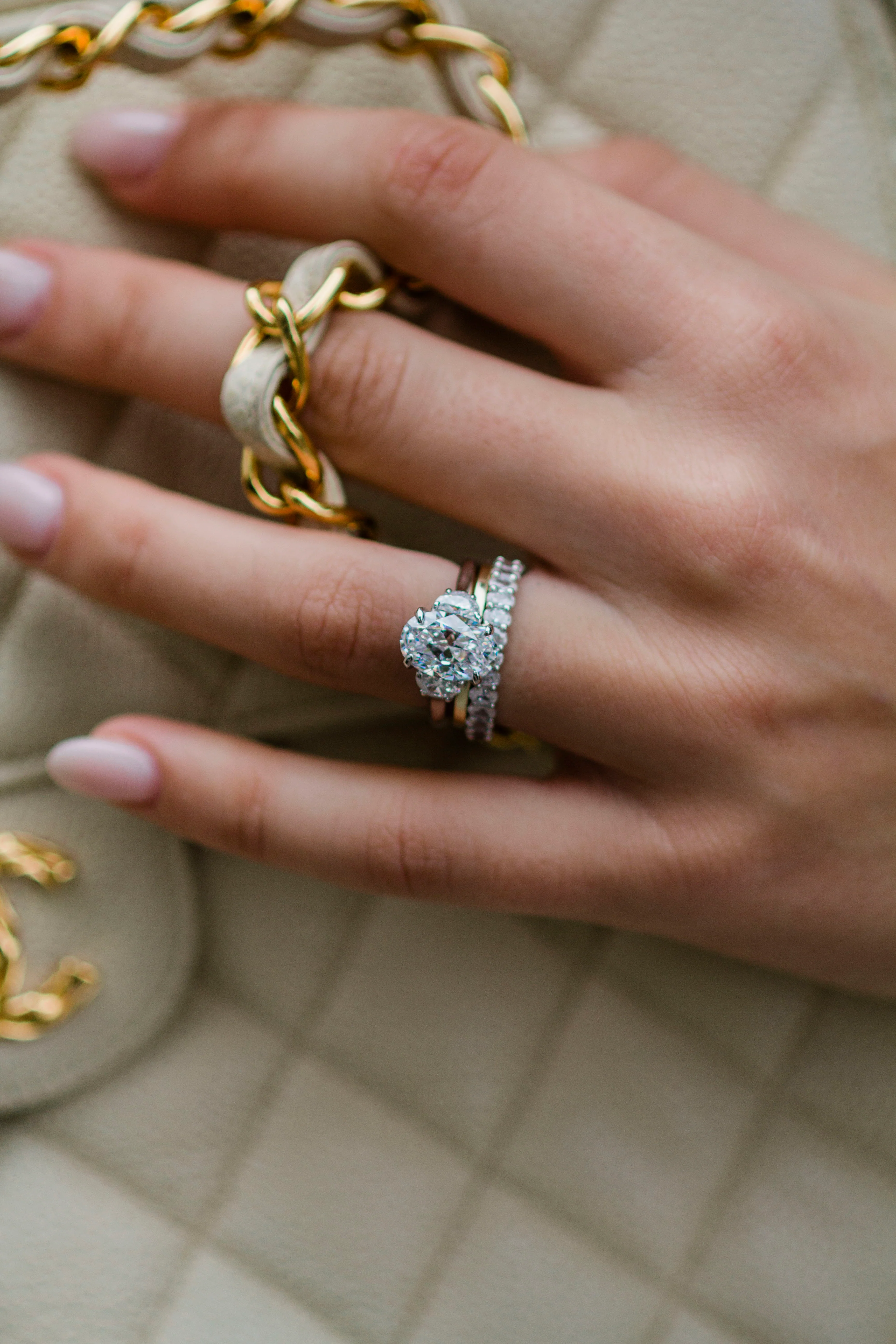 The Priscilla Band (2 Carat) - Image 7