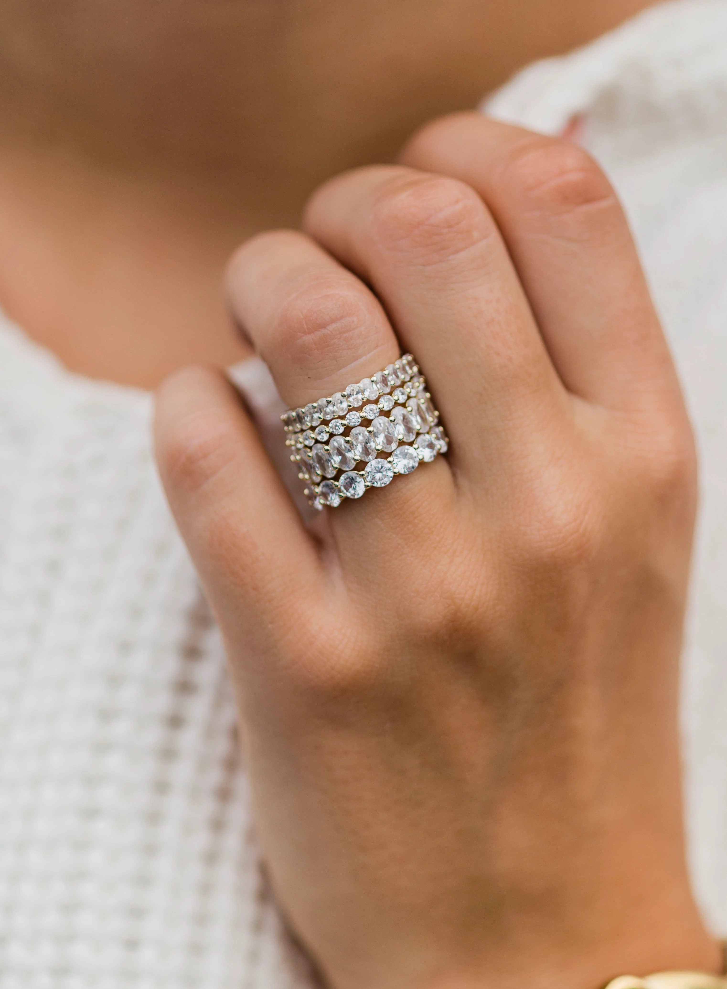 The Priscilla Band (2 Carat) - Image 9