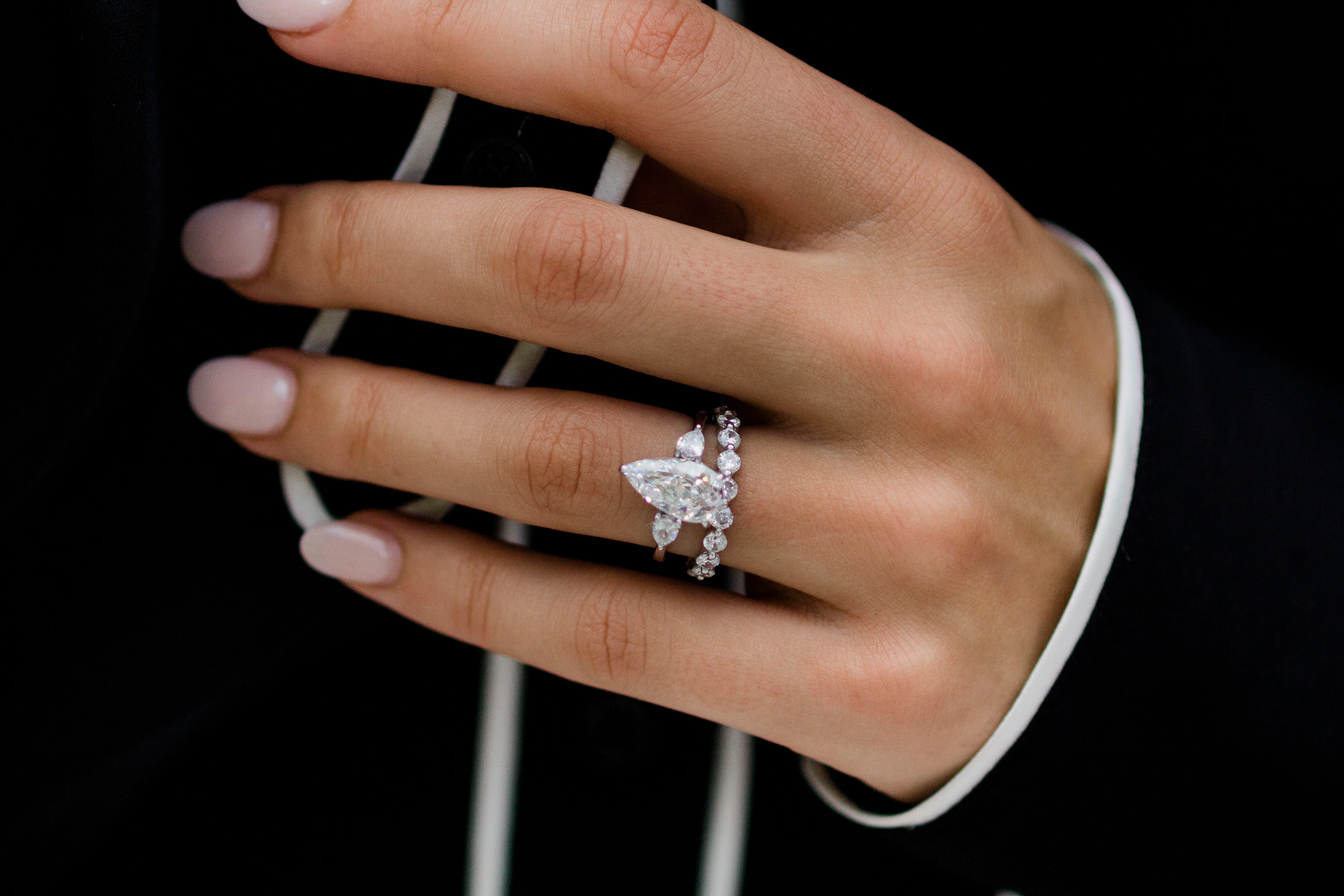 The Reese Band (2 Carat) - Image 18