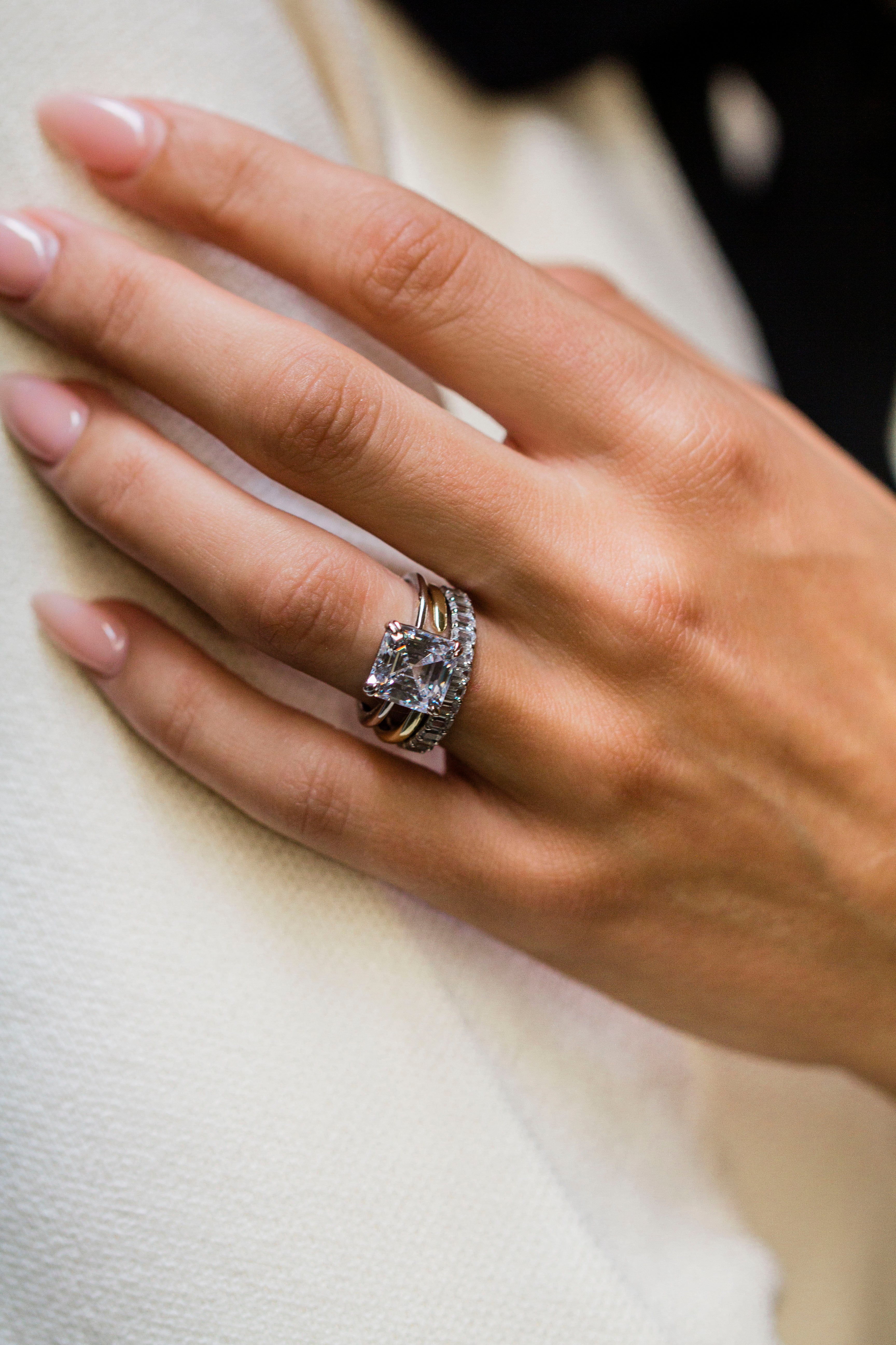 The Wren Ring (3.3 Carat) - Image 12